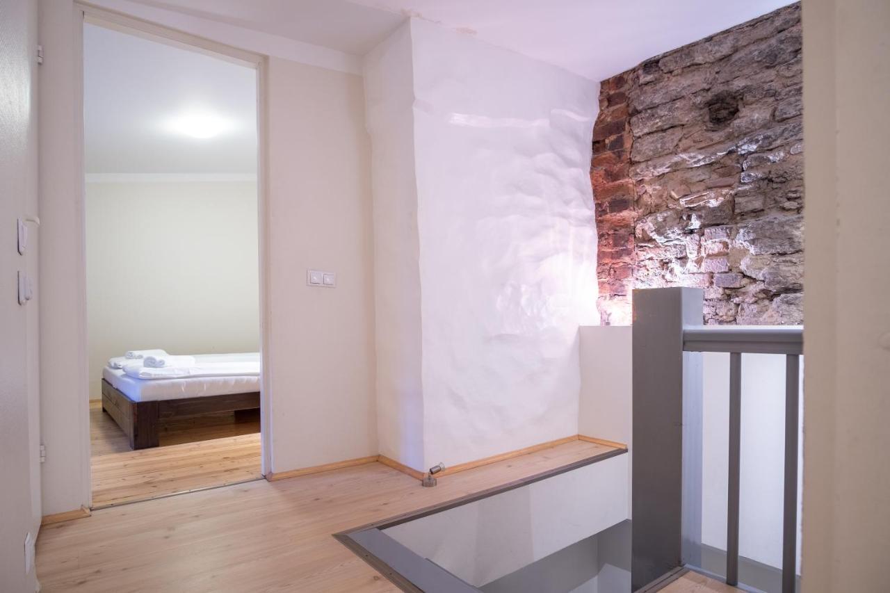 Dream Stay - Bright 2-Bedroom 2-Floor Old Town Apartment Tallinn Ngoại thất bức ảnh