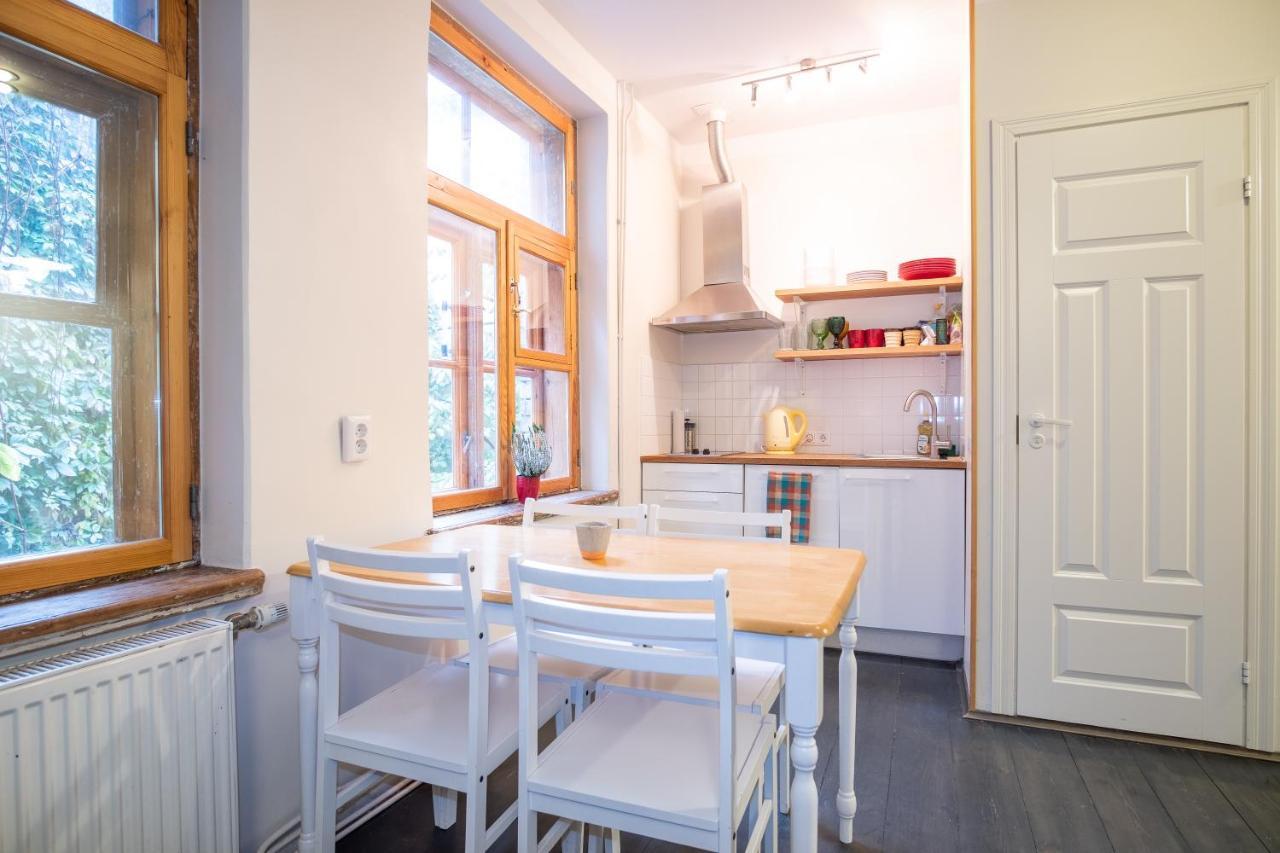 Dream Stay - Bright 2-Bedroom 2-Floor Old Town Apartment Tallinn Ngoại thất bức ảnh