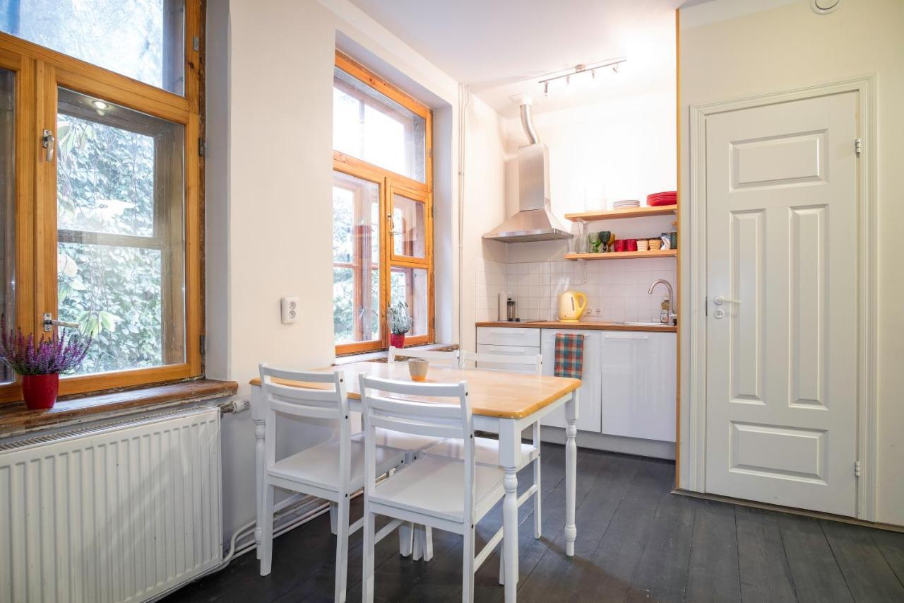 Dream Stay - Bright 2-Bedroom 2-Floor Old Town Apartment Tallinn Ngoại thất bức ảnh