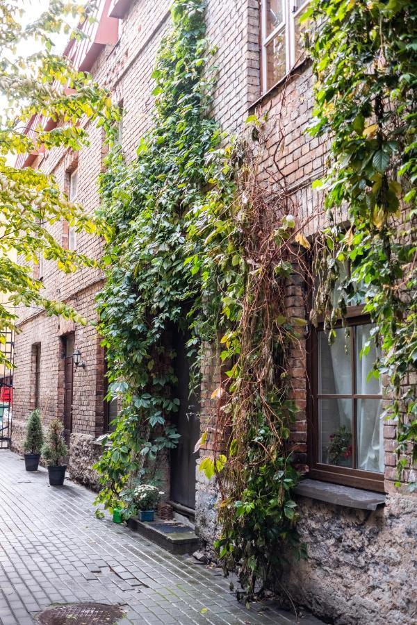 Dream Stay - Bright 2-Bedroom 2-Floor Old Town Apartment Tallinn Ngoại thất bức ảnh